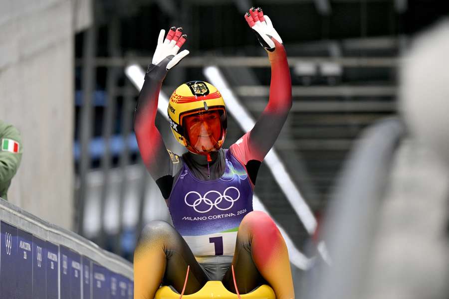 Julia Taubitz sichert Gold für Deutschland.