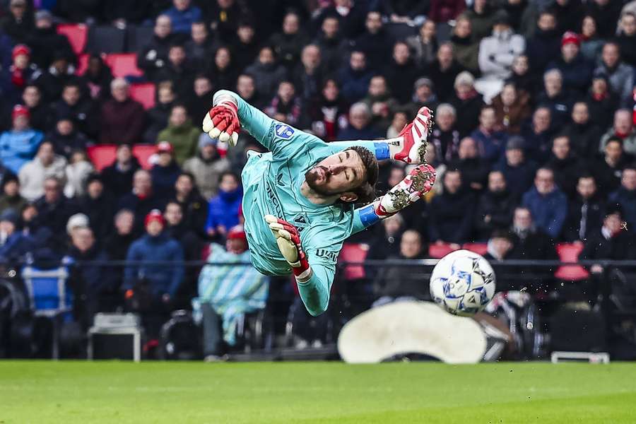 FC Utrecht's Vasilios Barkas made a staggering 15 saves against PSV FC Utrecht's Vasilios Barkas made a staggering 15 saves against PSV