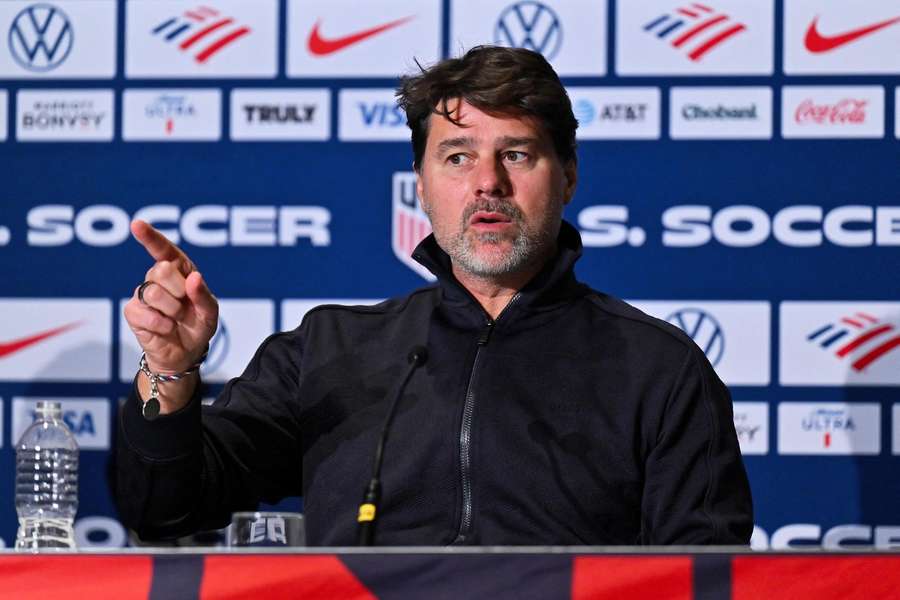 Mauricio Pochettino je spojován s návratem do Tottenhamu Mauricio Pochettino je spojován s návratem do Tottenhamu