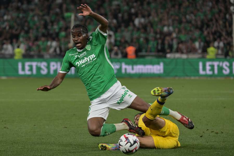 Saint-Étienne retourne en enfer.