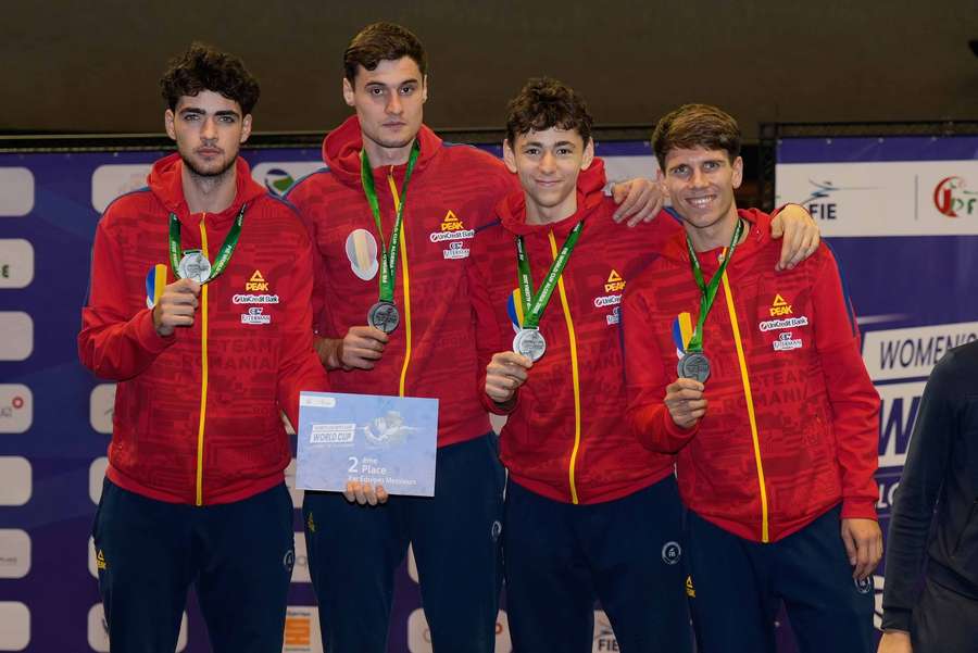 Echipa masculină de sabie a României Echipa masculină de sabie a României