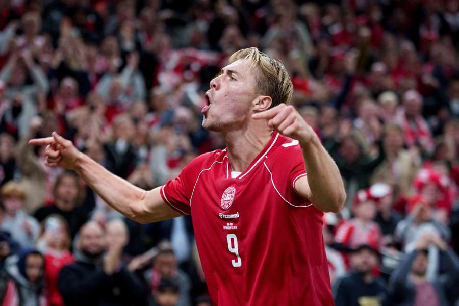 Hojlund marcou a Portugal e festejou à Cristiano Ronaldo Hojlund marcou a Portugal e festejou à Cristiano Ronaldo