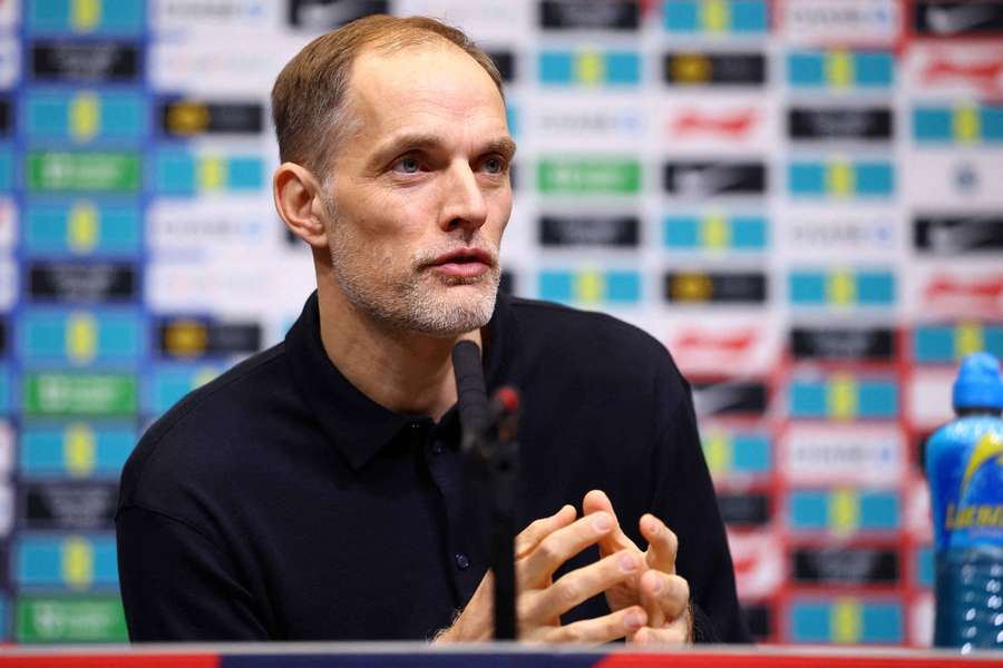 Thomas Tuchel în timpul unei conferințe de presă 
