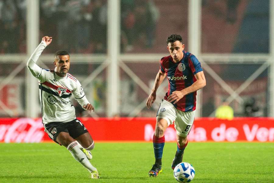 São Paulo encarou um jogo difícil contra o San Lorenzo, na Argentina