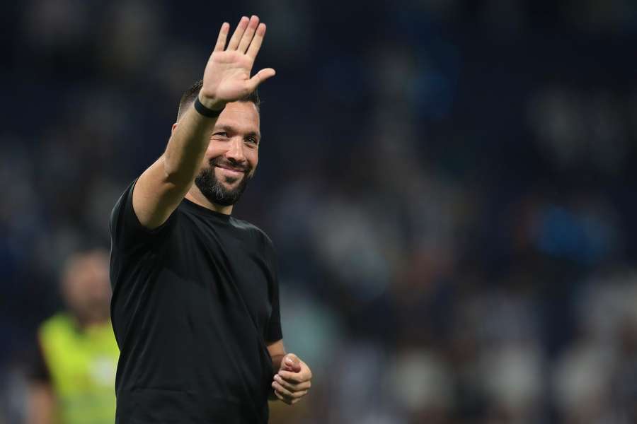 Francesco Farioli no final do FC Porto-Benfica Francesco Farioli no final do FC Porto-Benfica