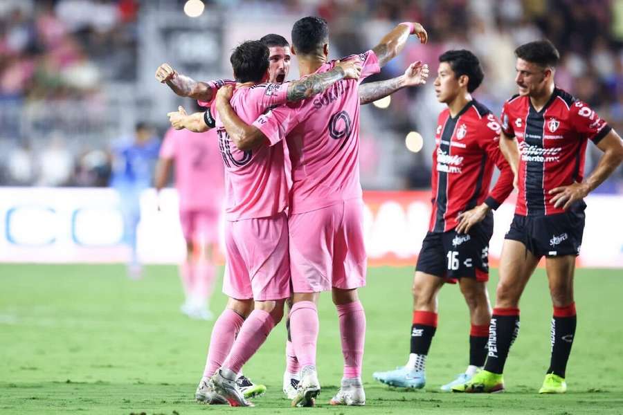 Messi celebra con Suárez y De Paul la victoria del Inter Miami