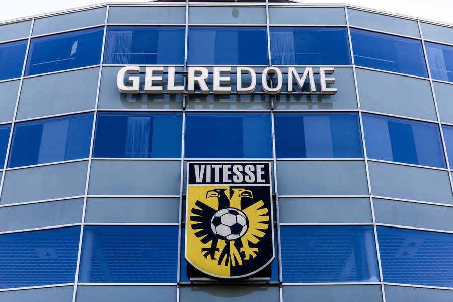 Vitesse heeft nog voor ongeveer anderhalve week geld op de bankrekening