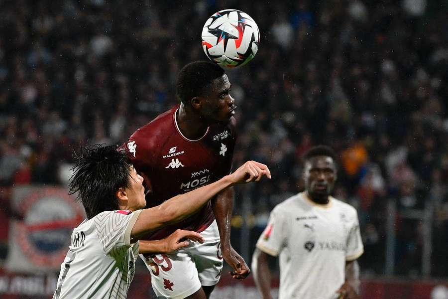 Metz et Reims se neutralisent (1-1) et joueront la montée en Ligue 1 au barrage retour