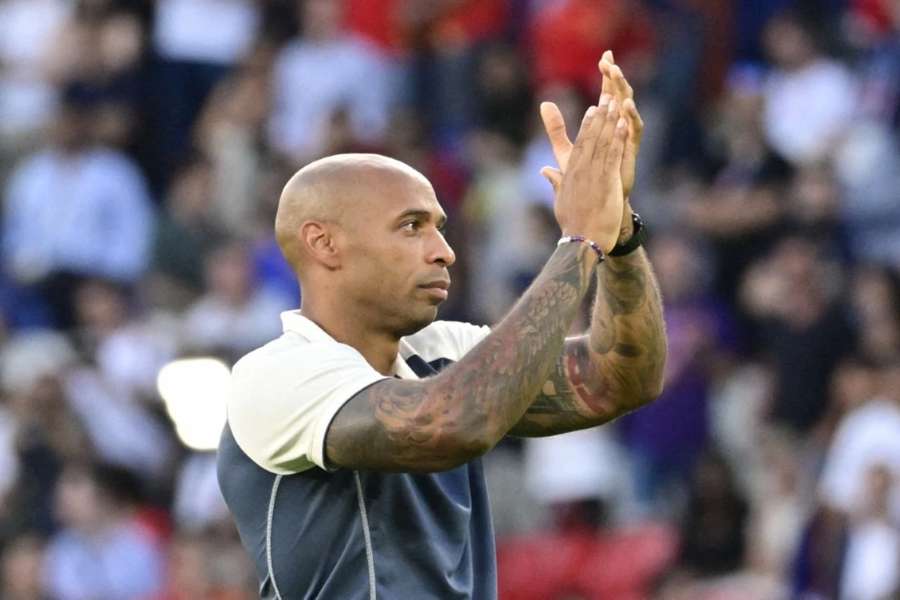 Thierry Henry skončil ve funkci z osobních důvodů.