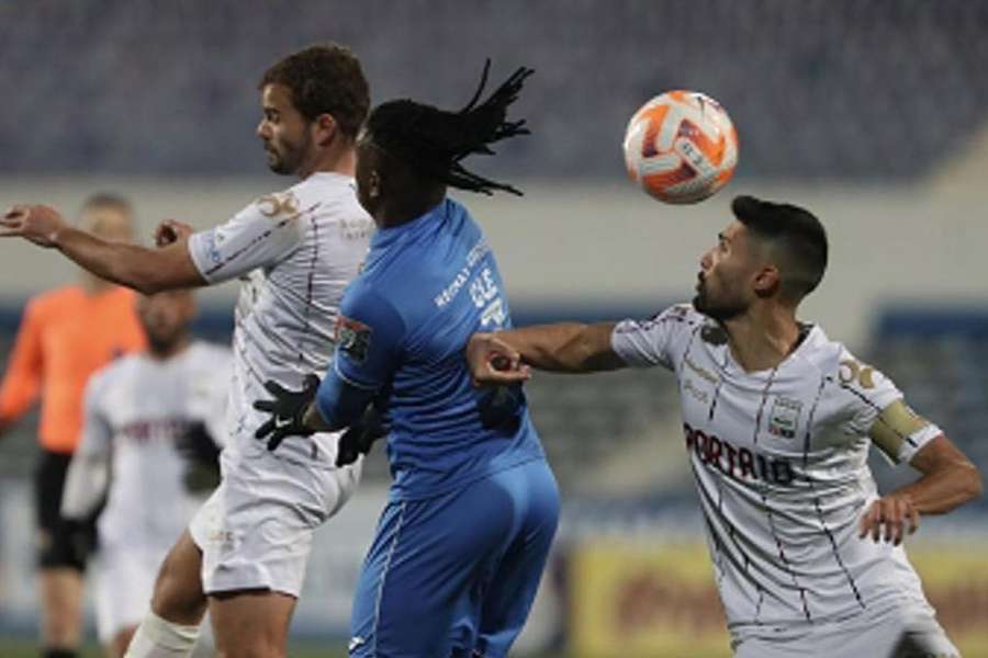 União de Leiria e Belenenses medem forças a 20 de maio