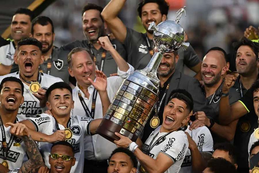 Botafogo remporte le Brasileirão et la Copa Libertadores