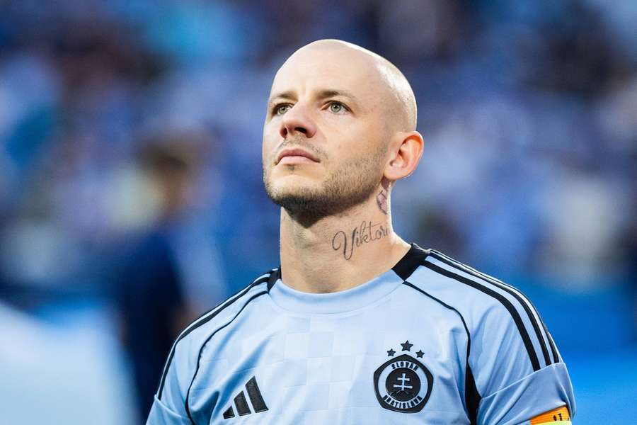 Weiss a spol. postúpili ďalej. Weiss a spol. postúpili ďalej.