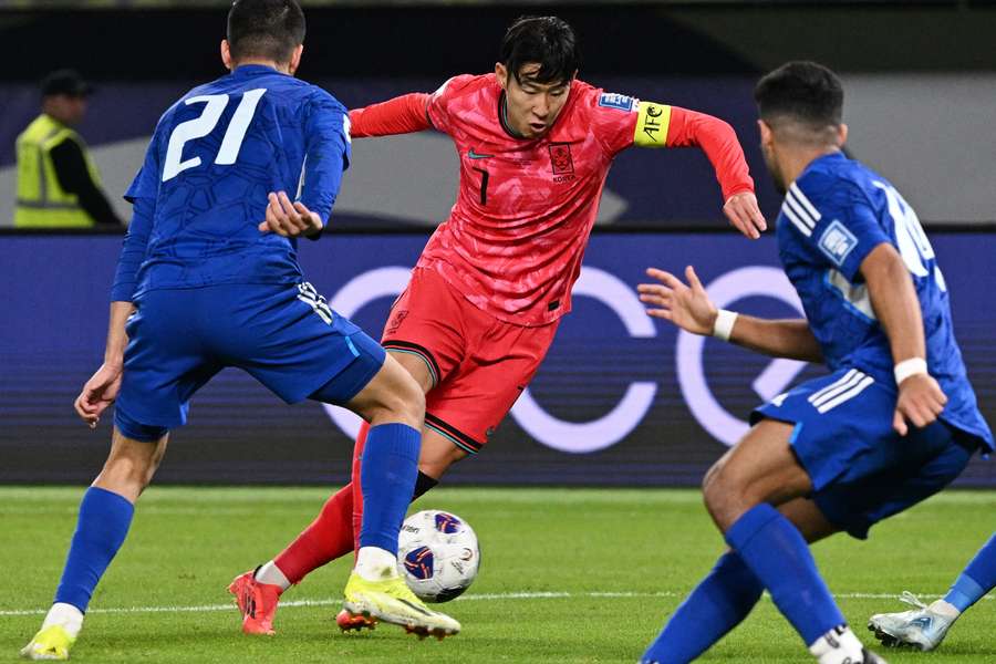 Son in action for South Korea