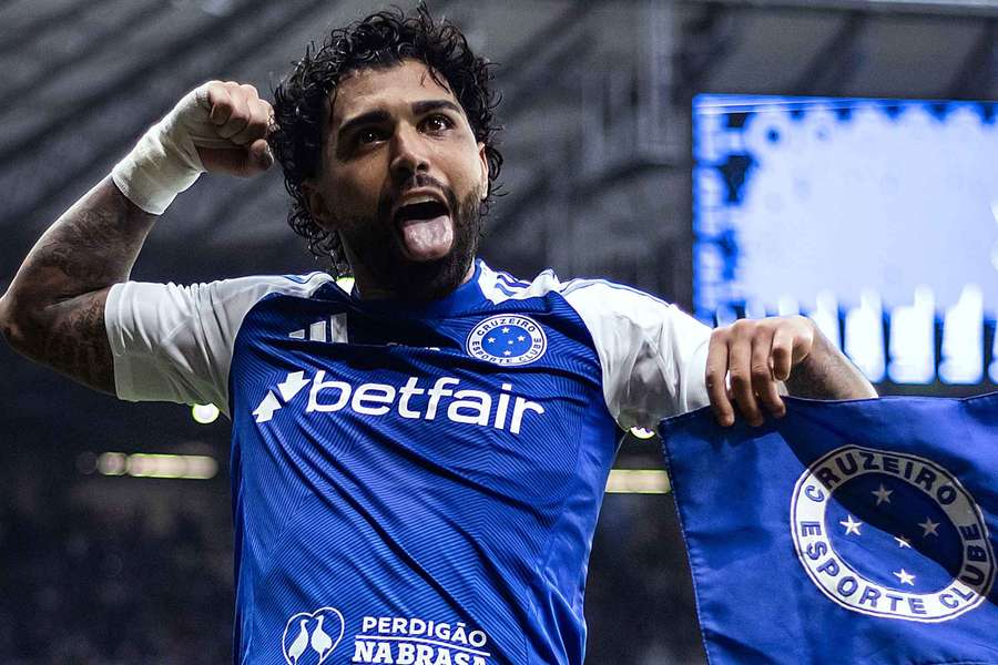 Gabigol bisou no triunfo do Cruzeiro