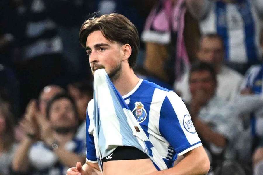 Martim Fernandes konnte seinen Aussetzer nicht fassen. Martim Fernandes konnte seinen Aussetzer nicht fassen.