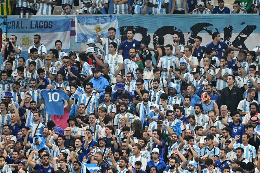 Argentina skal spille finale i vante omgivelser - møder Frankrig på sin VM-hjemmebane