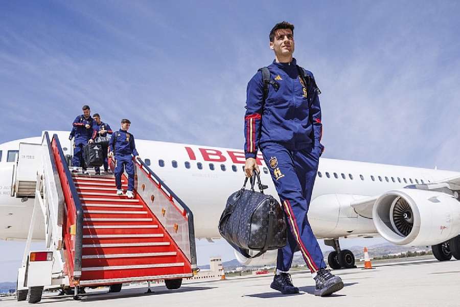 La selección española ya se encuentra en Málaga, donde este sábado recibe a Noruega