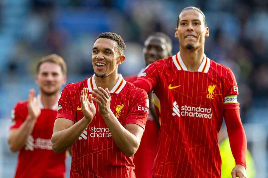 Virgil van Dijk führt die Reds an.