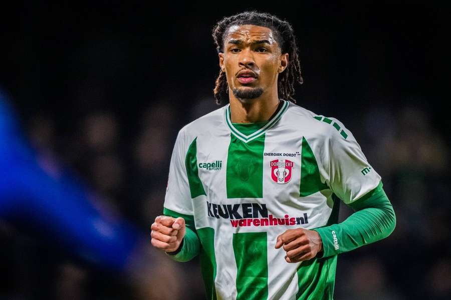 Útočník Yannick Eduardo září ve druhé nizozemské lize v dresu Dordrechtu. Útočník Yannick Eduardo září ve druhé nizozemské lize v dresu Dordrechtu.