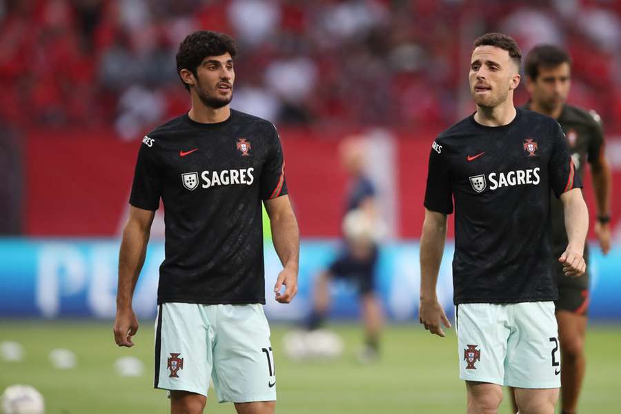 Gonçalo Guedes with Portugal teammate Diogo Jota