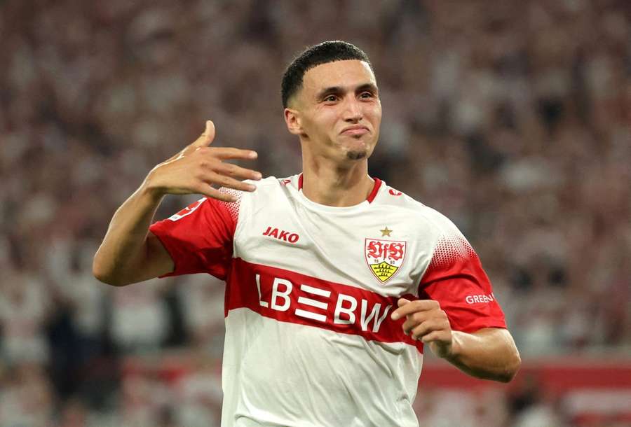 El Khannouss nach seinem Zaubertor gegen Köln El Khannouss nach seinem Zaubertor gegen Köln