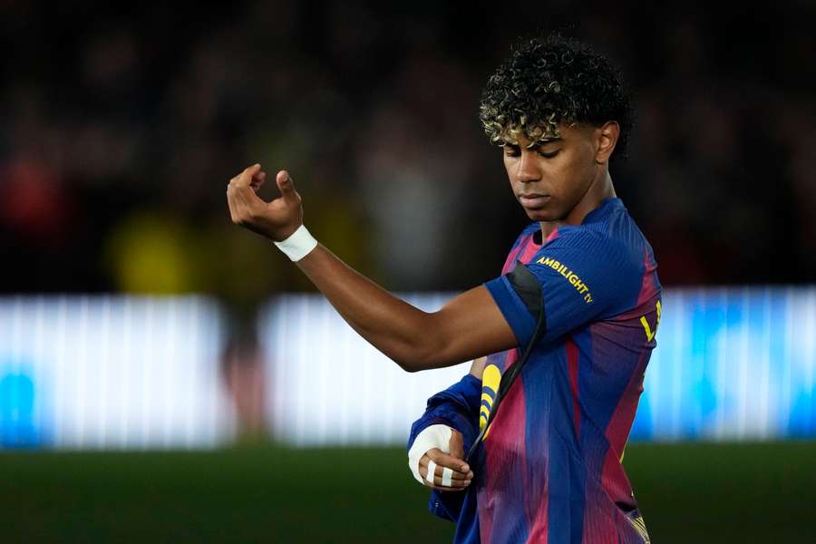 Lamine Yamal podsyca spekulacje na temat starań Barcelony o pozyskanie Juliana Alvareza Lamine Yamal podsyca spekulacje na temat starań Barcelony o pozyskanie Juliana Alvareza
