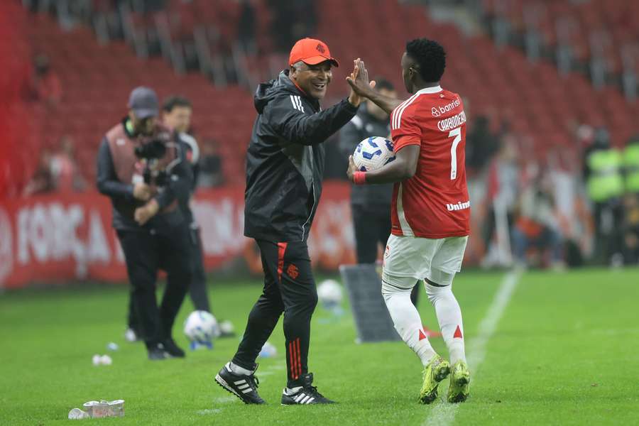 Internacional e Vasco empataram em 1 a 1 no Beira-Rio