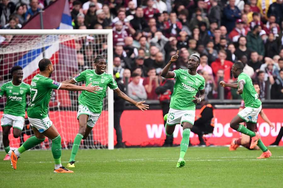 St Etienne celebrate their extra time winner