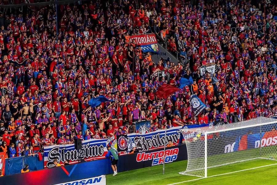 Fanoušci Viktorie Plzeň.