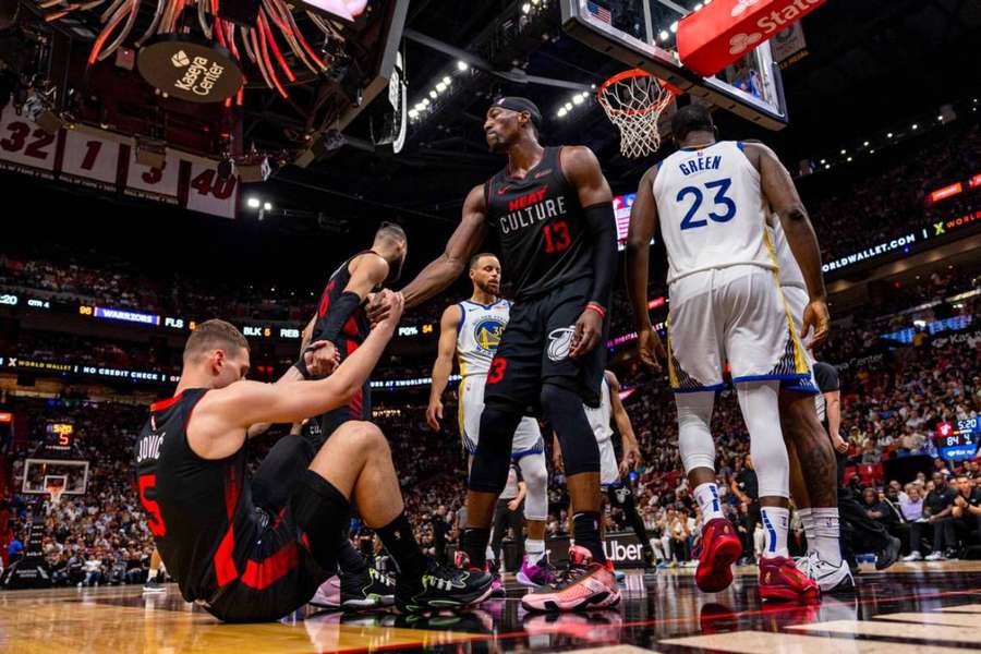 Fanoušci NBA budou moci sledovat NBA na kanálech ESPN a NBC.