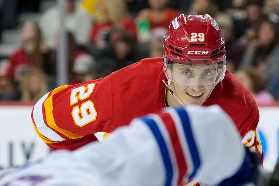 Honzek vynechal drvivú časť prebiehajúcej sezóny NHL. 