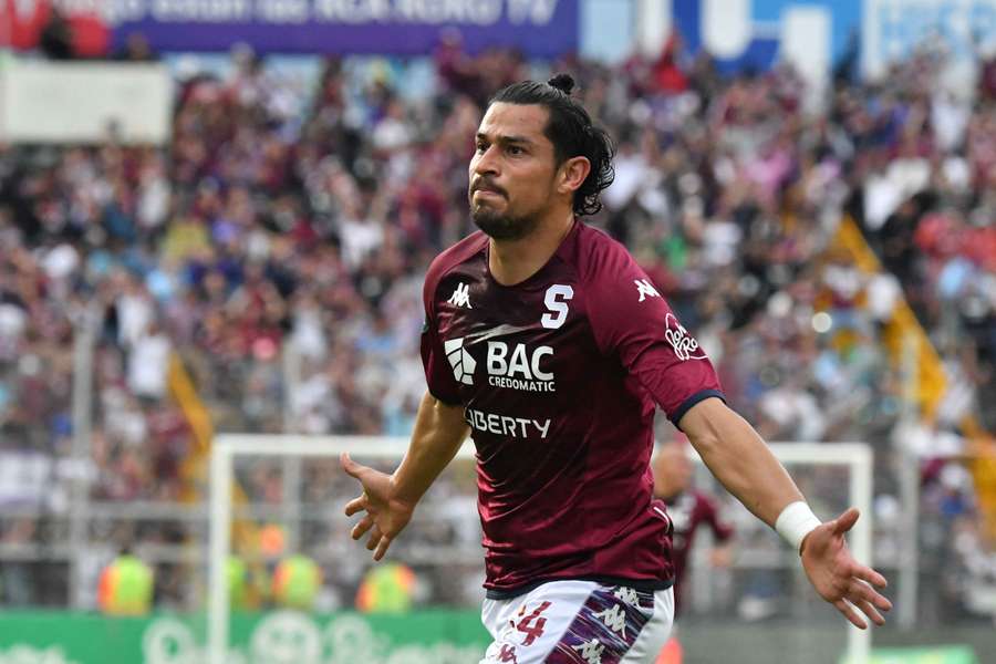 Ariel Rodríguez celebra un gol.