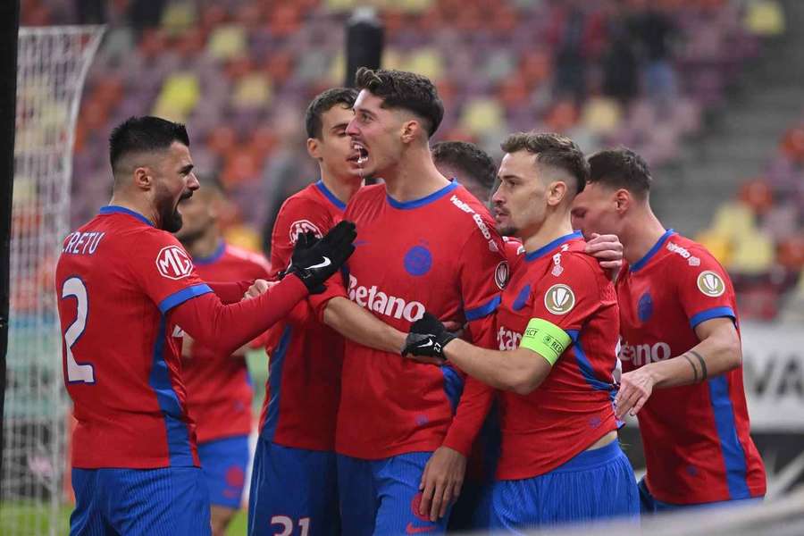David Miculescu a înscris golul victoriei pentru FCSB în duelul cu UTA