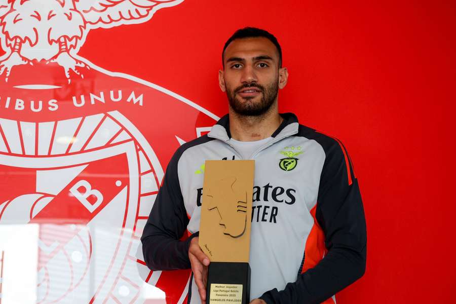 Pavlidis tem brilhado no ataque do Benfica