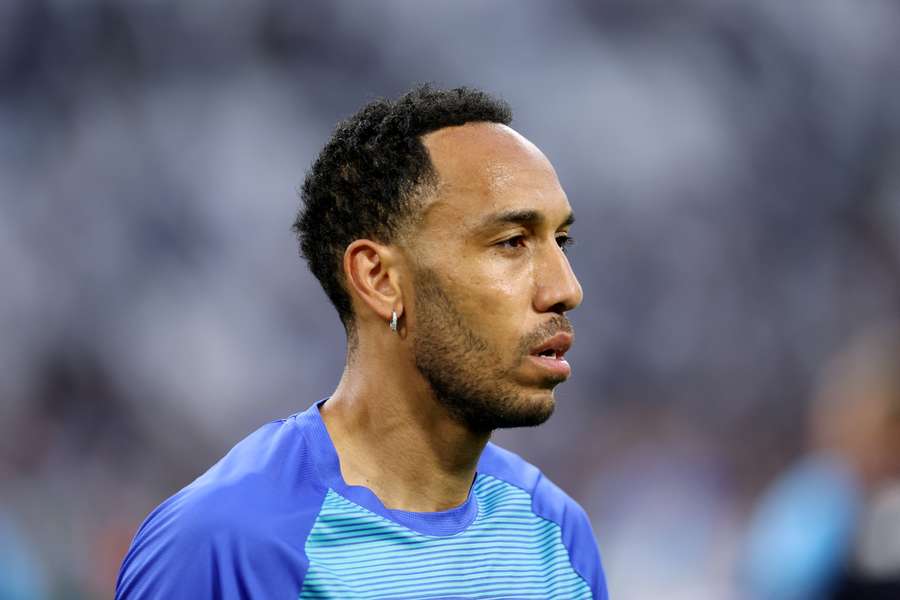 Pierre-Emerick Aubameyang împotriva lui Nice.
