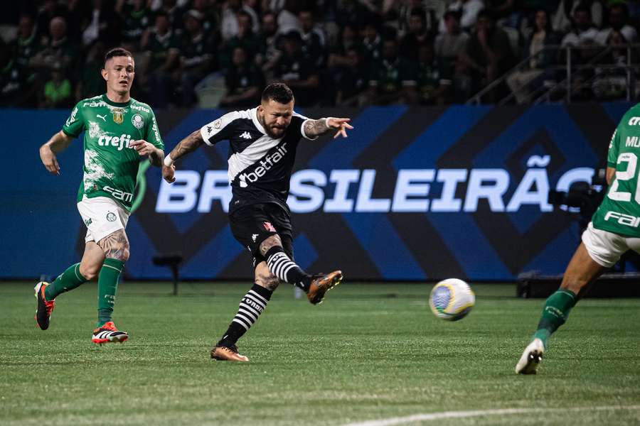 O Vascão não vence o Verdão no Brasileirão há quase uma década