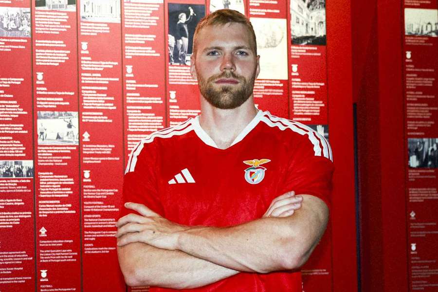 Bogojevic é o terceiro reforço do dia na equipa de andebol do Benfica Bogojevic é o terceiro reforço do dia na equipa de andebol do Benfica