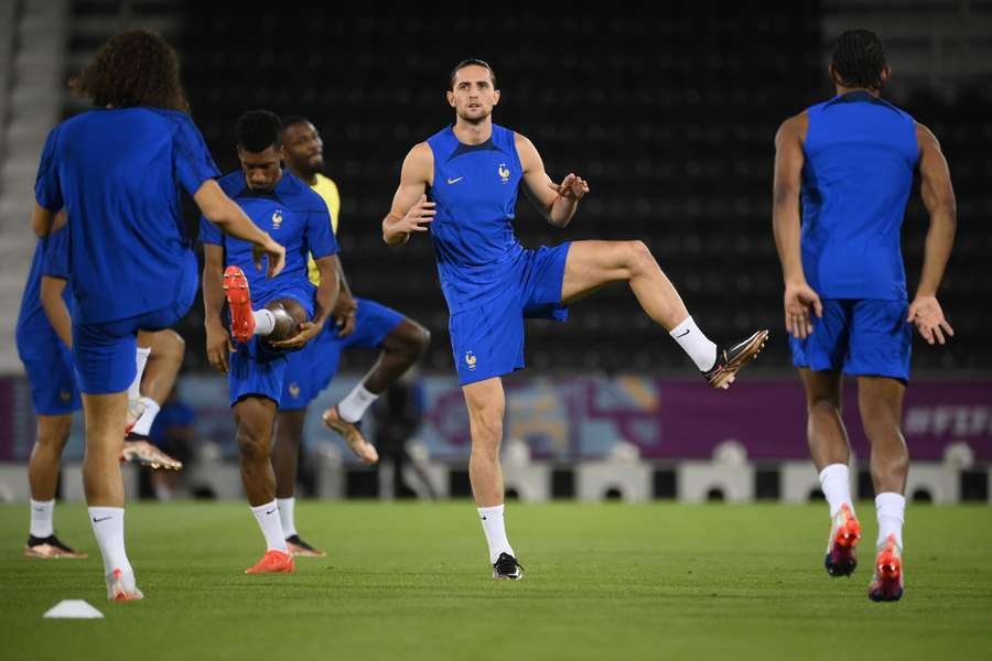 Absents face au Maroc, Rabiot a fait son retour à l'entraînement ce jeudi tout comme Upamecano. 