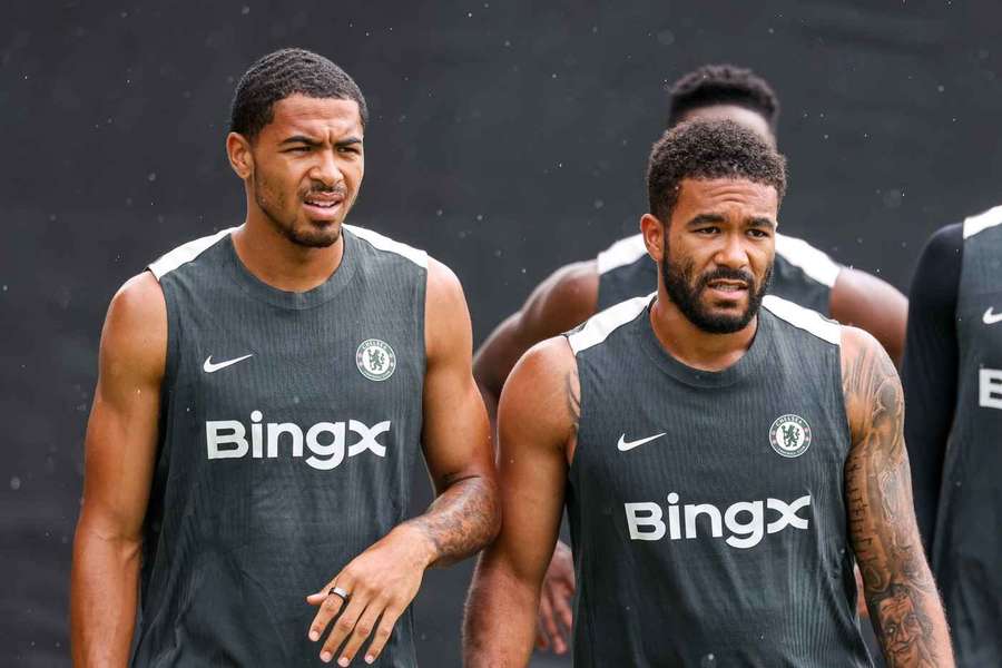 Colwill and James in Chelsea training