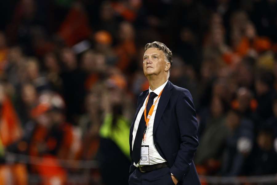 Técnico da Holanda admite que apesar da vitória por 1x0, Bélgica jogou melhor em Amsterdã