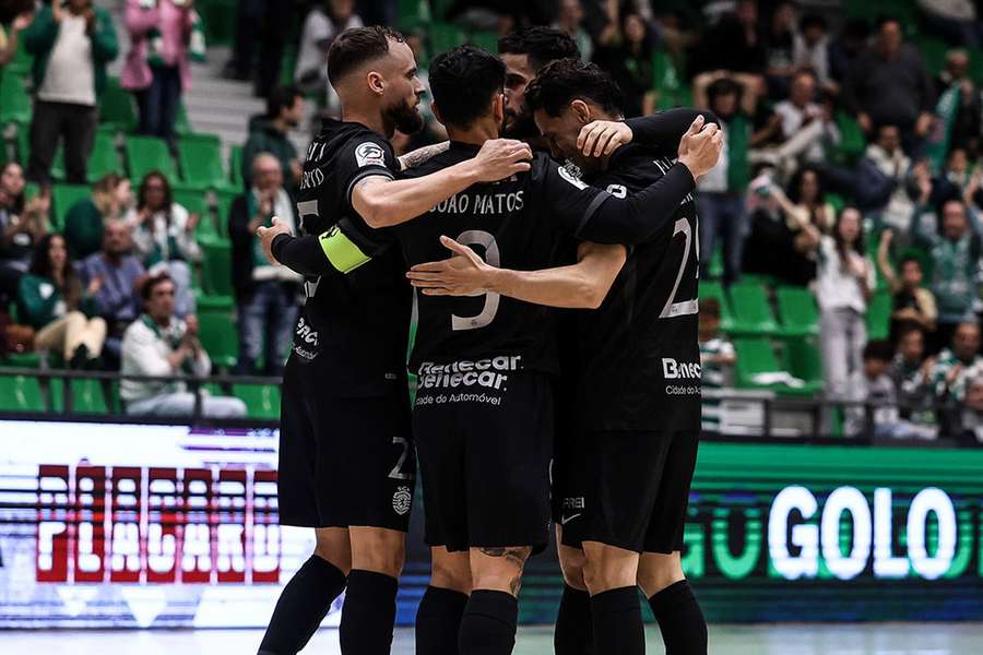 Sporting igualou o Benfica à condição