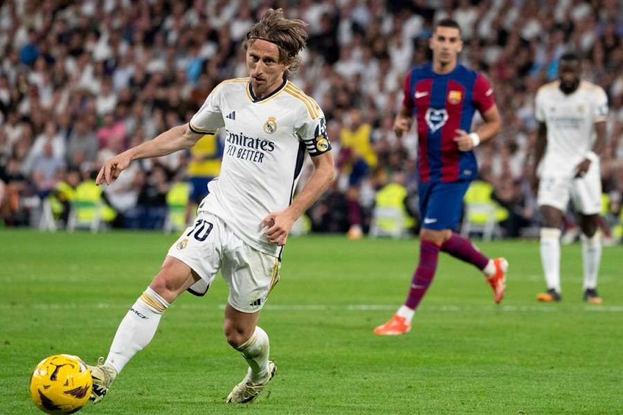 Real Madrid coach Ancelotti: Modric knows he will have reduced role