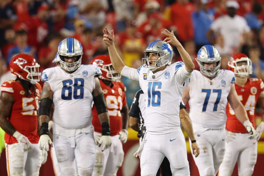 Jared Goff of the Detroit Lions celebrates their 21-20 win over the Kansas City Chiefs