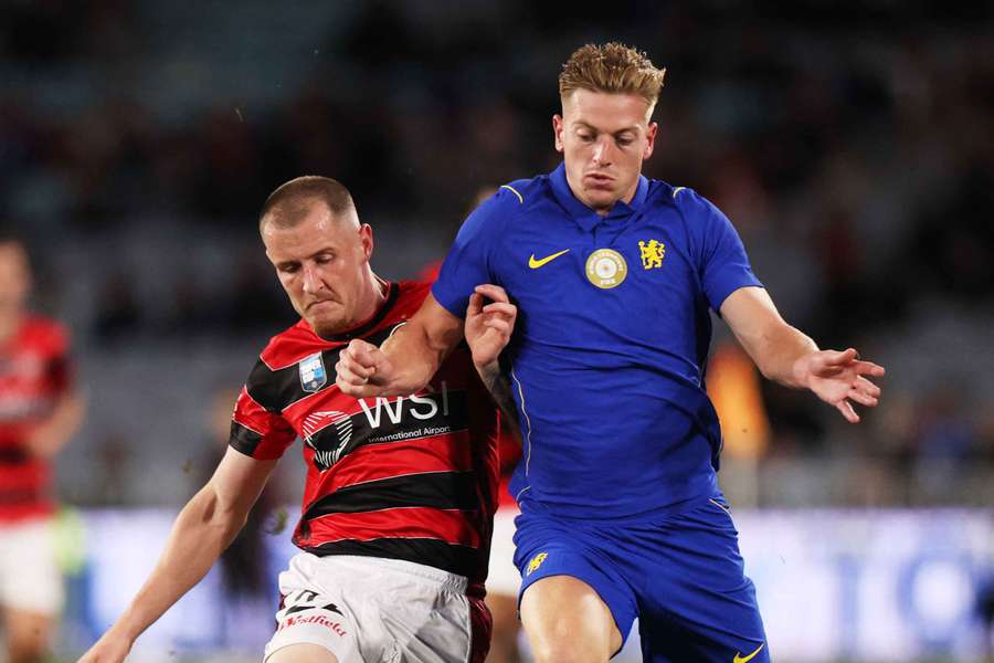 Liam Delap’s future set for clarity this week as Everton lead the race to sign him Liam Delap’s future set for clarity this week as Everton lead the race to sign him