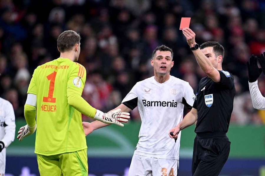 Expulsão de Manuel Neuer mudou totalmente a partida