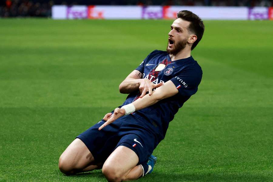 Khvicha Kvaratskhelia lors du match aller.