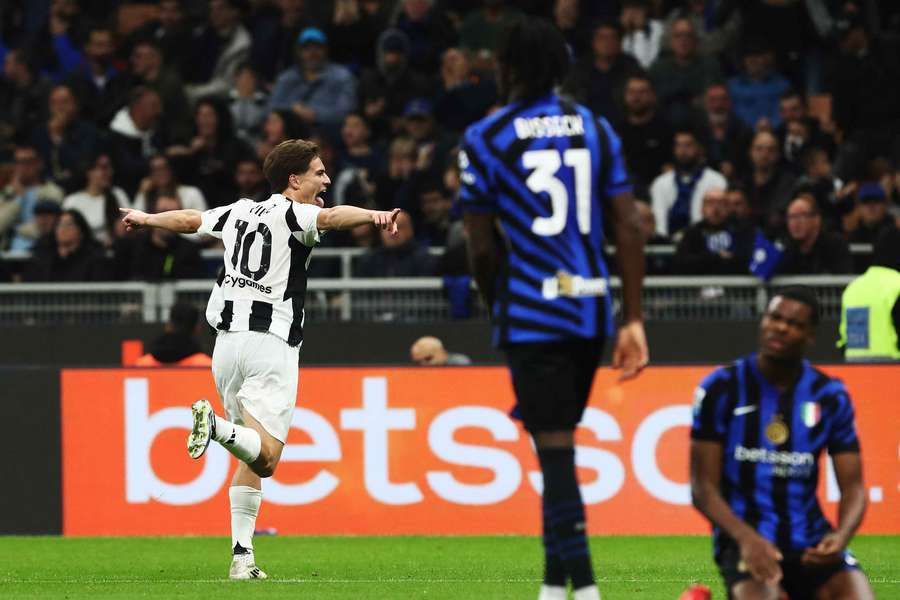 Yildiz celebrando su segundo gol