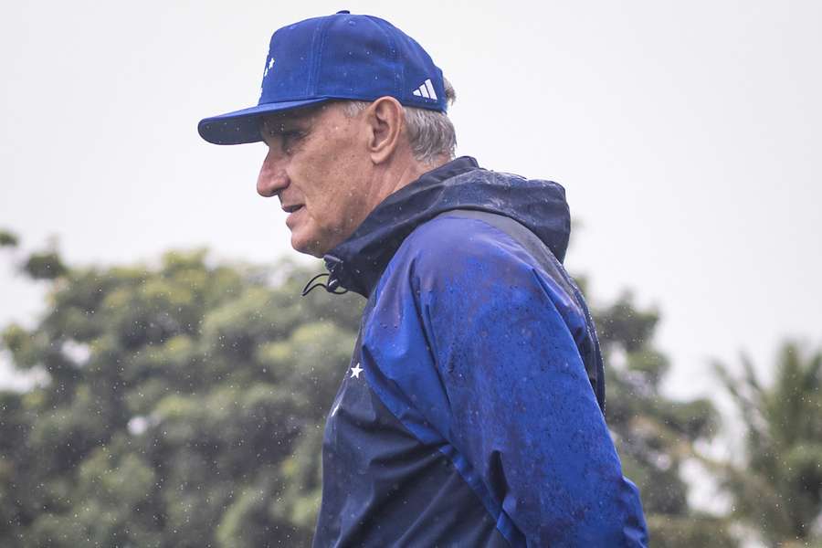 Tite não durou na Raposa