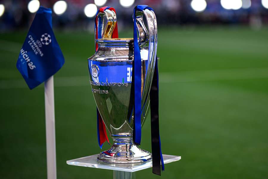 O troféu da Liga dos Campeões O troféu da Liga dos Campeões