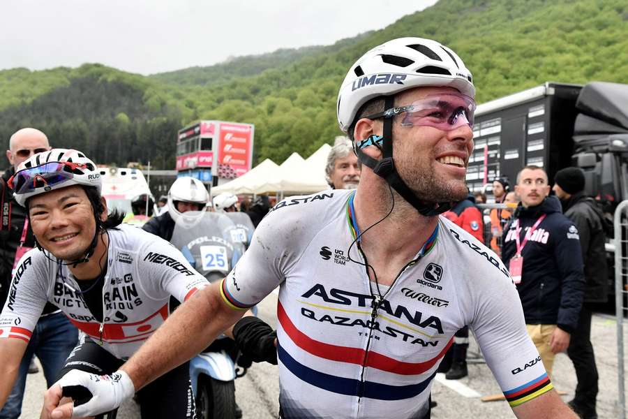 Mark Cavendish inden starten på 4. etape af dette års Giro d'Italia